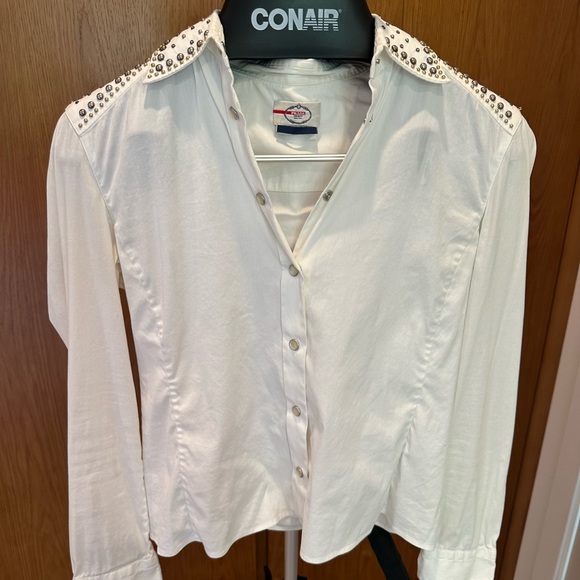 Prada button-up with brass detailing around the shoulders and collar. Size 40 - Picture 2 of 6